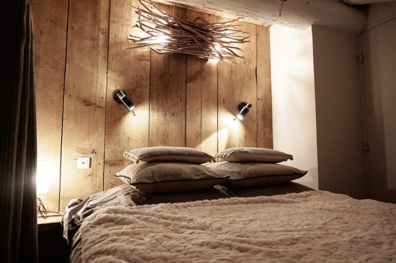Chambre avec cheminée au chalet d'Élise - La Plagne 1800 (Savoie - France)